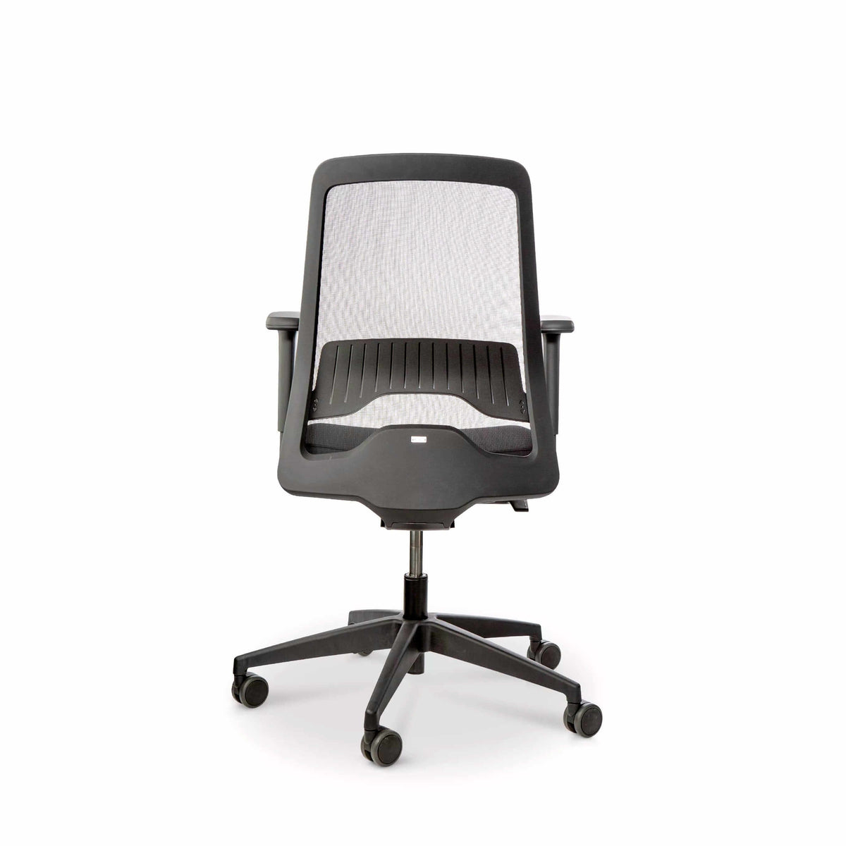 EVERYis1 office chair viewed from the front at an angle